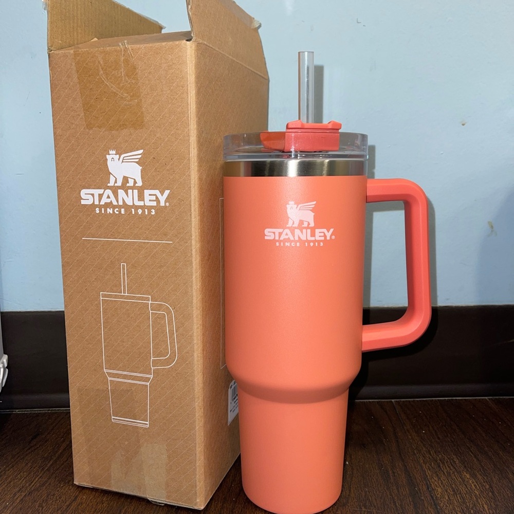 Stanley Adventure Quencher 40oz
